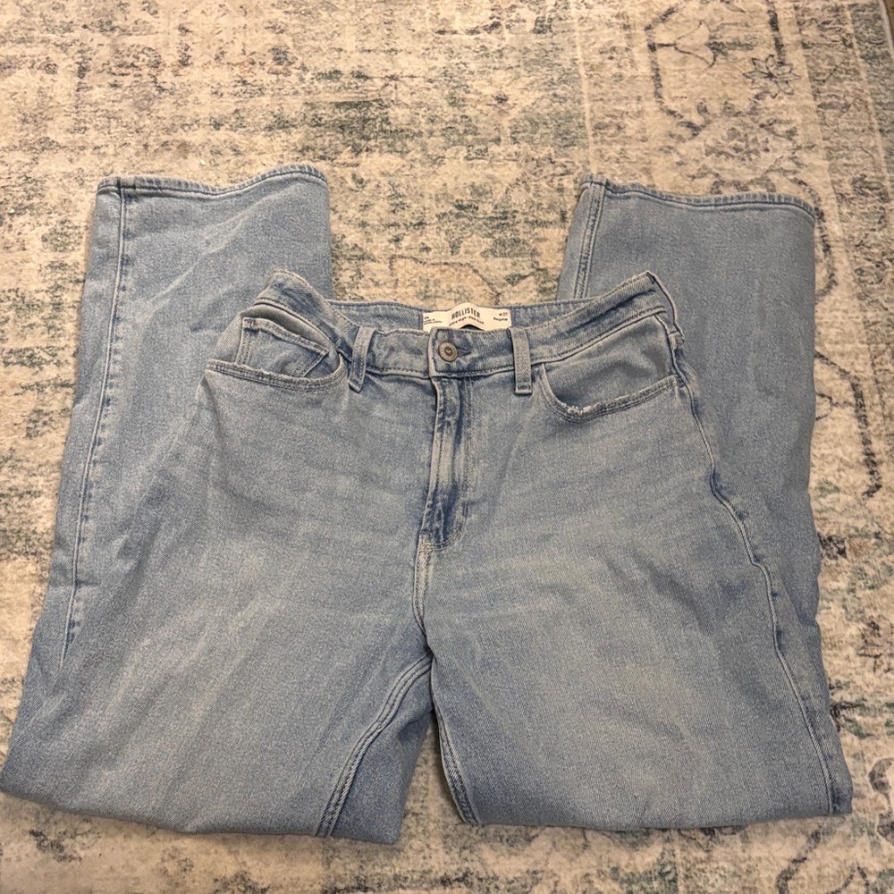 Hollister Women's Ultra High Rise Dad Jeans in Light Blue